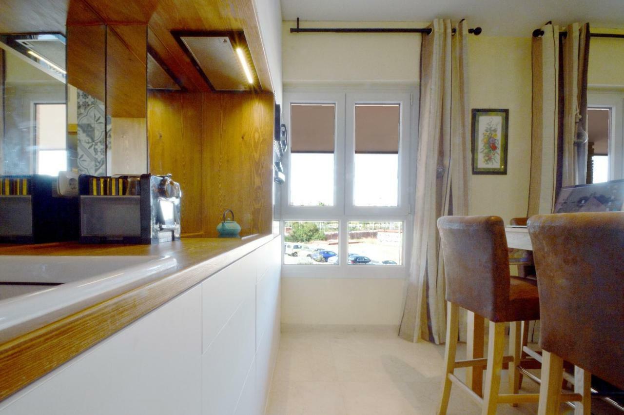 Ferienwohnung Moderno Apartamento Frente A La Playa Y El Centro Almería Exterior foto