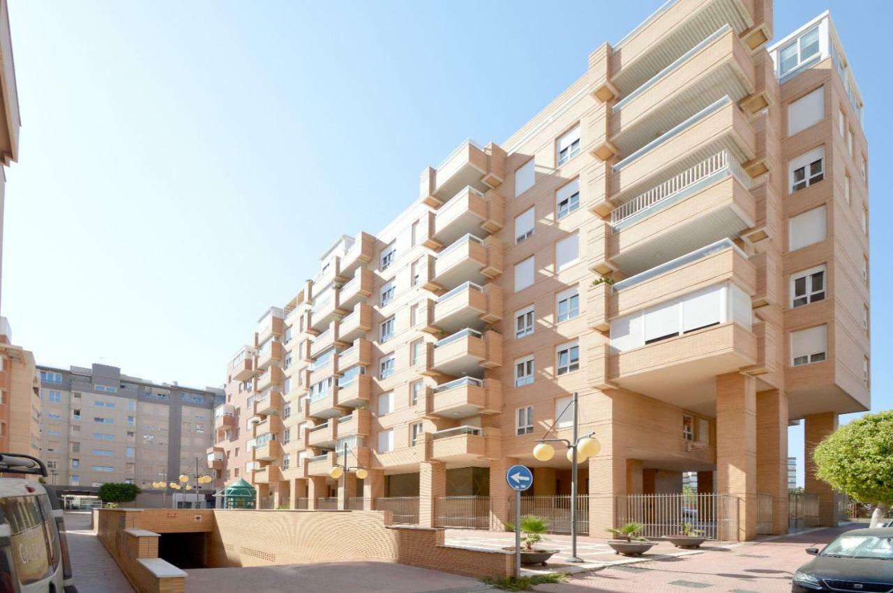 Ferienwohnung Moderno Apartamento Frente A La Playa Y El Centro Almería Exterior foto